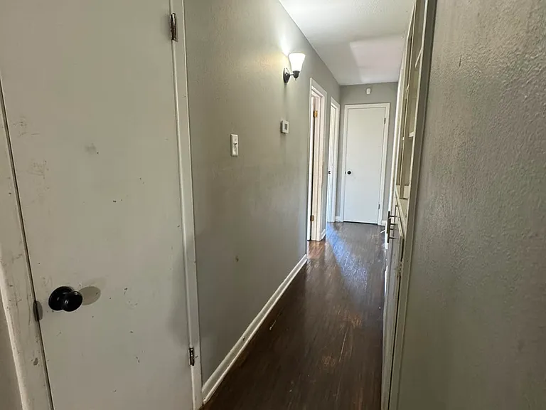 9712 Cerelle Dr — Photo 8