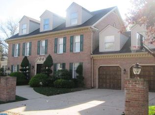 9060 Pine Rd #3, Philadelphia, PA 19115