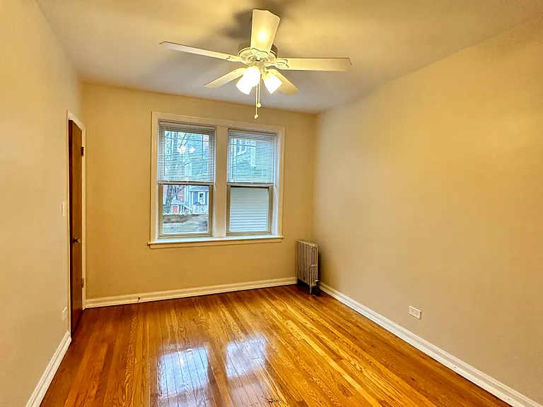 1918 W Lunt Ave #3N — Photo 8