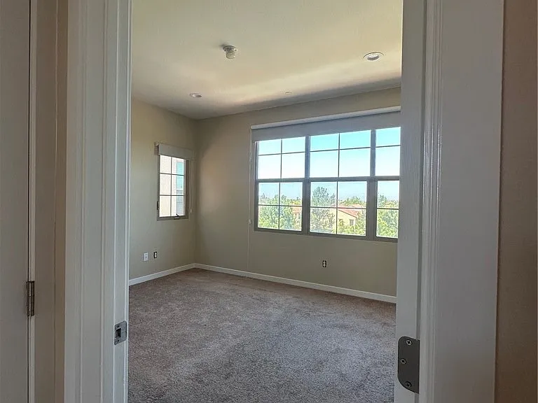 121 Tallowood — Photo 26