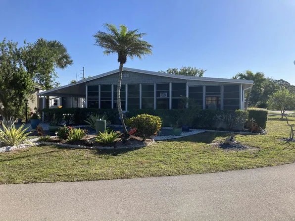 1709 Cape Hatteras Dr #I09, Naples, FL 34110