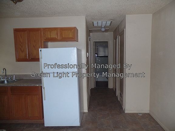 5th image of 2144 Stovall Dr #A