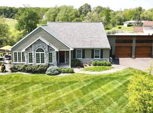 5 Meadowbrook Dr, Schuylkill Haven, PA 17972