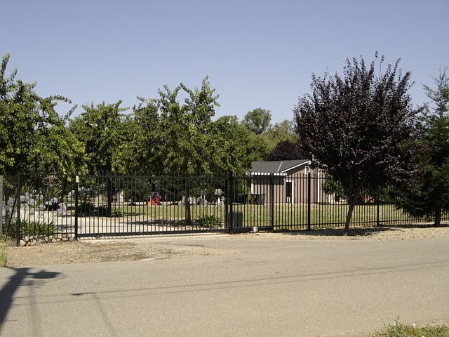 Electric Entry Gate