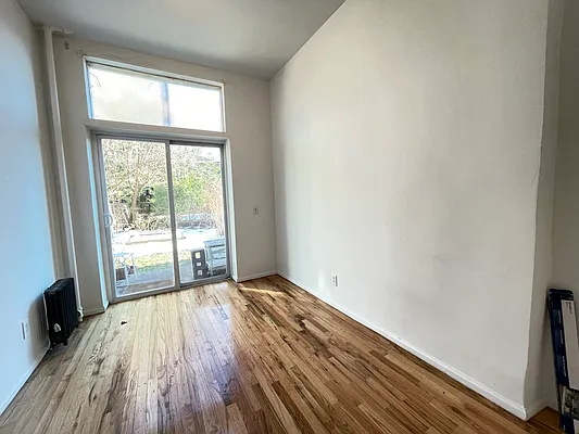 Rented by Coda Real Estate NYC | media 12