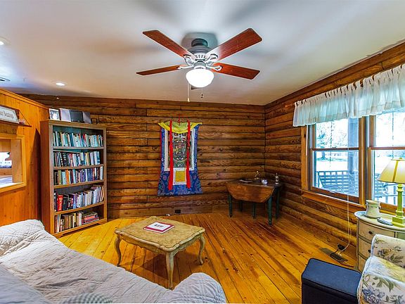 4th image of 124 Fonda Ln