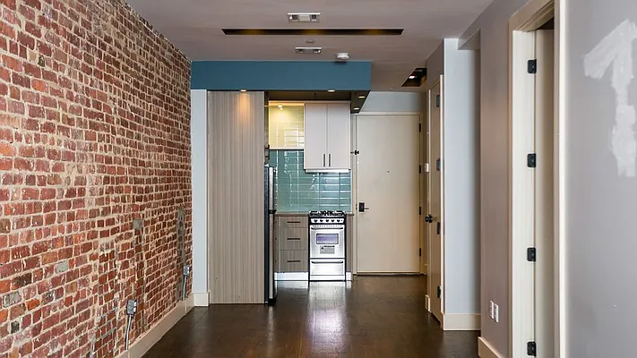 Rented by Nooklyn NYC LLC | media 53