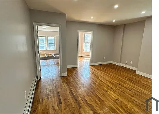 2707 Decatur Ave #3 — Photo 18