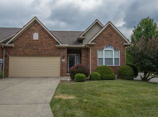 1215 S Hearthstone Ct, Bloomington, IN 47401
