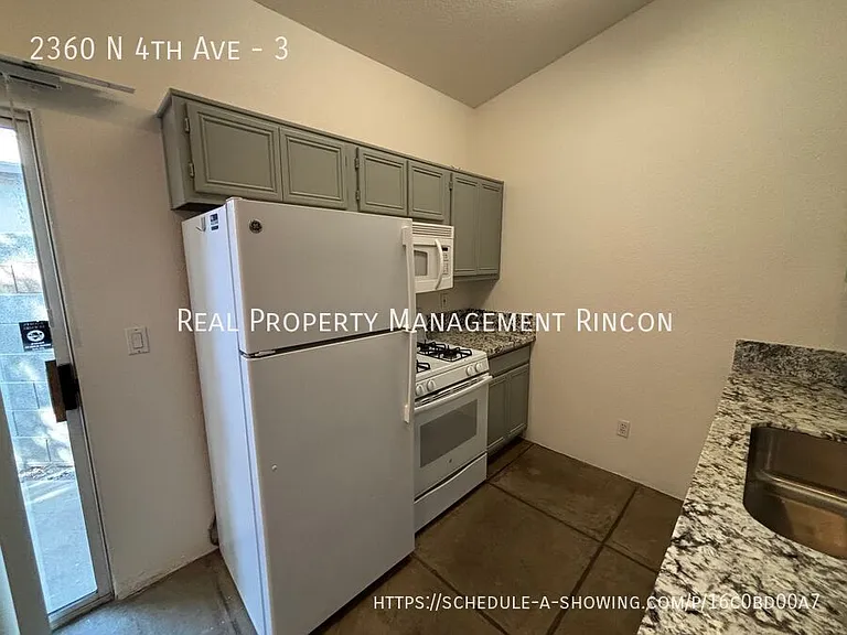 2360 N 4th Ave #3 — Photo 3