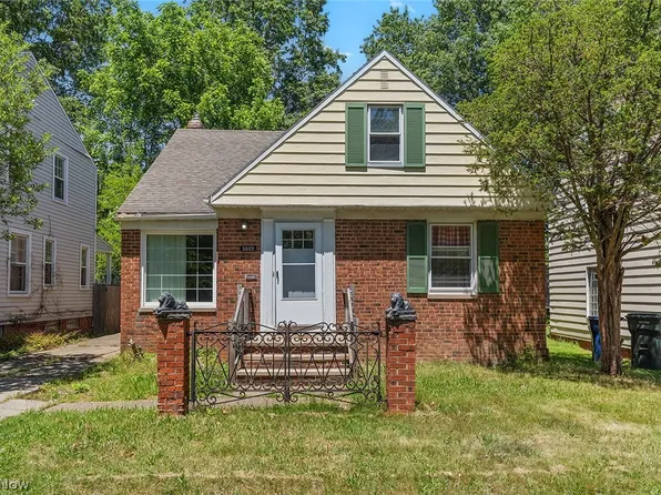 3809 Bainbridge Rd, Cleveland Heights, OH 44118