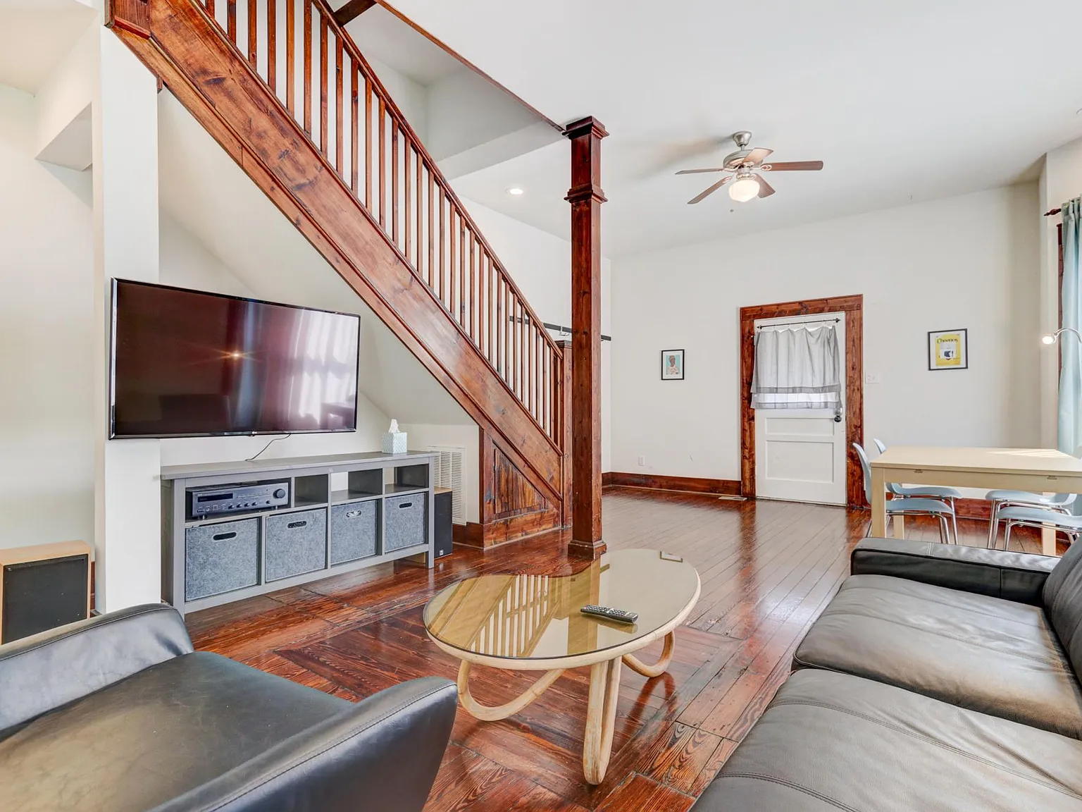 1007 Eleanor St — Photo 4