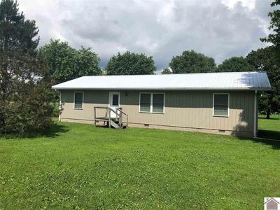 102 Lovers Ln, Almo, KY, 42020