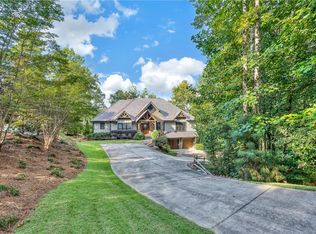 422 Pileated Woodpecker Ln, Sunset, SC 29685