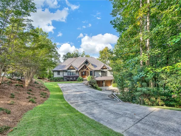 422 Pileated Woodpecker Ln, Sunset, SC 29685