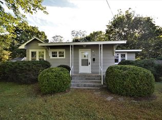 613 S 7th St, Rogers, AR 72756
