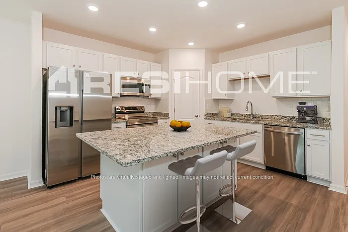 4165 Deer Trace Ln — Photo 2
