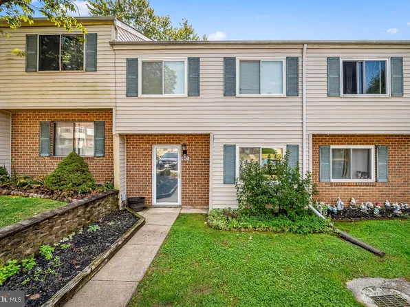 4313 White Oak Ct #4313, Hampstead, MD 21074