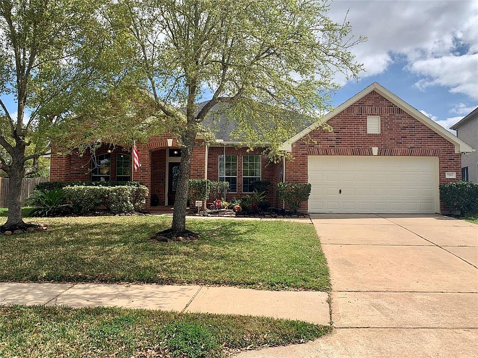 2nd image of 7215 Belford Park Ln