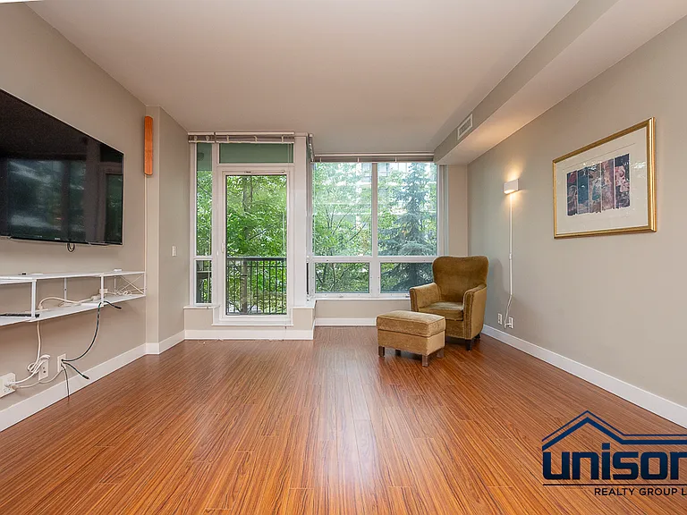 222 S Riverfront Ave SW #251 — Photo 8