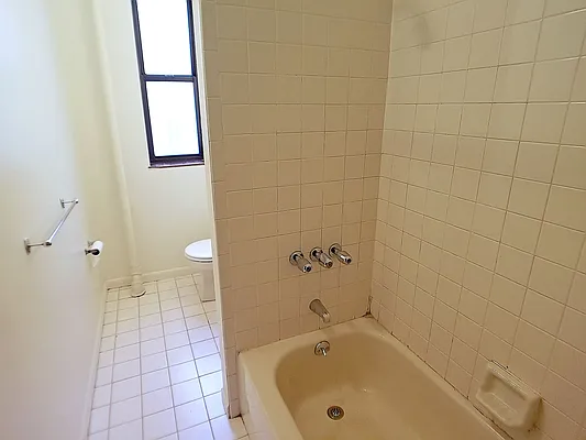 Rented by (LEGACY NOT ACTIVE) DiGiulio Group Real Estate, LLC | media 17