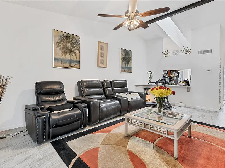 4732 Blackberry Dr — Photo 6