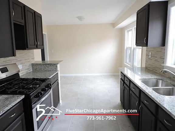 2nd image of 2932 W Touhy Ave