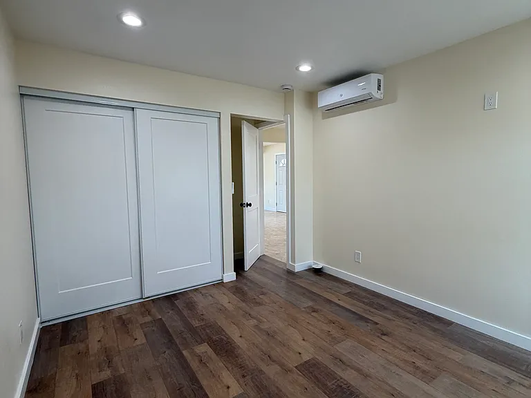 1013 Treadwell Ave #ADU — Photo 9