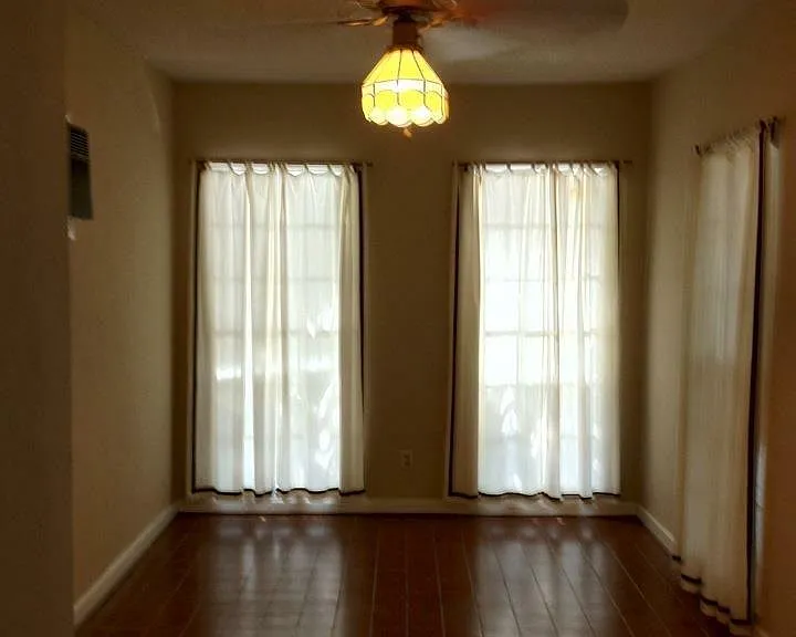 10487 Ferguson Rd — Photo 29