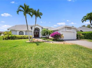 3971 Spring Garden LN, ESTERO, FL 33928