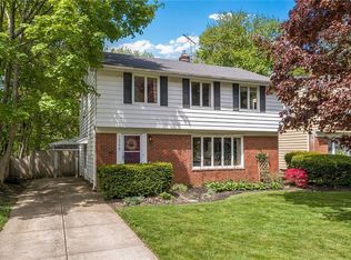 19229 Scottsdale Blvd, Shaker Heights, OH 44122