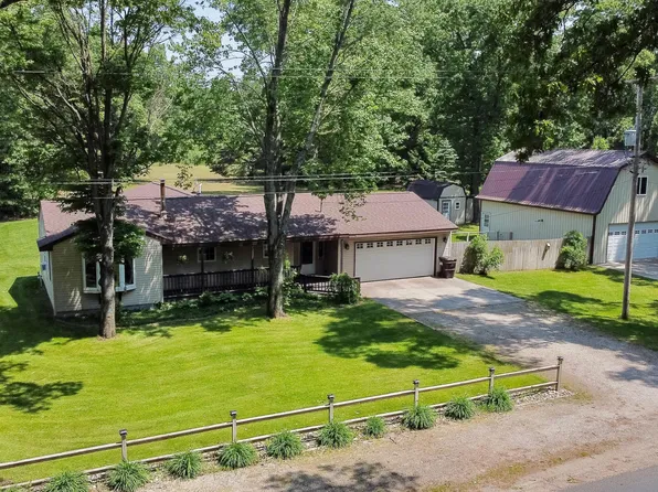 2318 Ewing Rd, Twin Lake, MI 49457