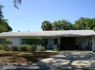 805 Shirley Ave, Mount Dora, FL 32757