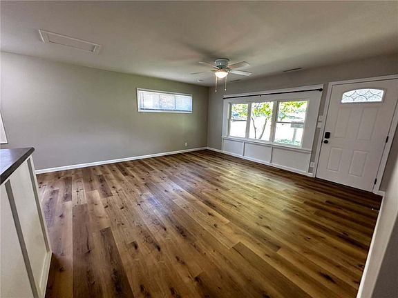 4th image of 3416 Jackson St