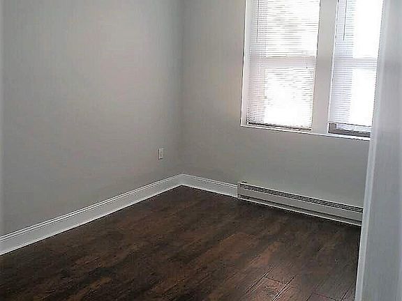 3rd image of 18 Summit St APT 202