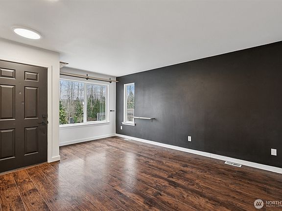 5th image of 2210 Grade Road #7