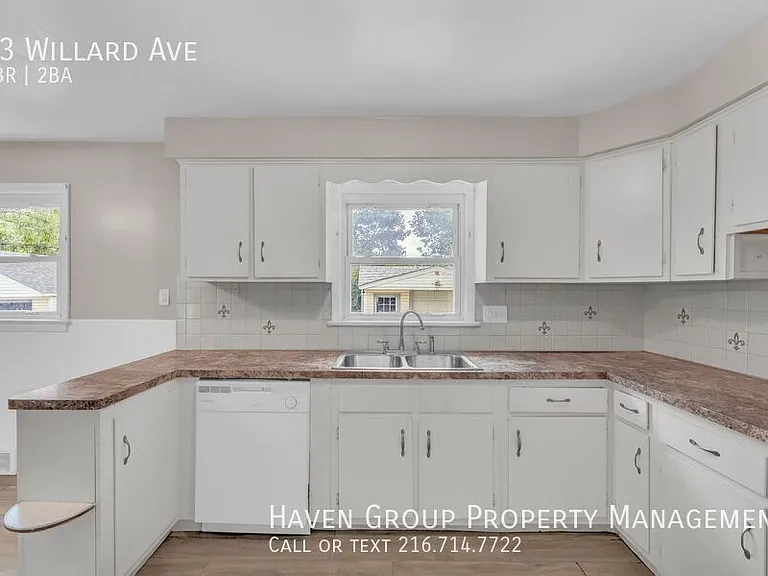23 Willard Ave — Photo 15