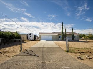 17949 Yucca St, Hesperia, CA 92345