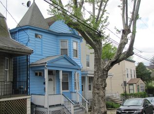 31 Grove Ter, Irvington, NJ 07111