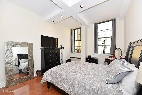 Rented by Corcoran | media 7