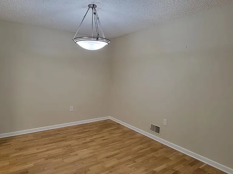 43 Crabapple Ln — Photo 6