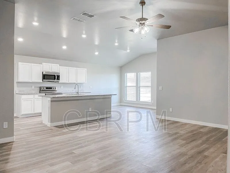 Building Photo - 1705 133rd St