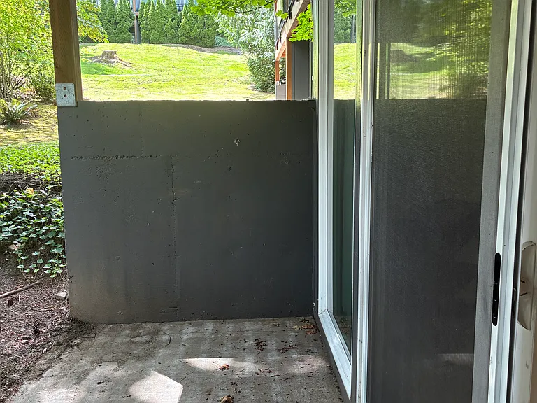 100 Kerr Pkwy #30 — Photo 17