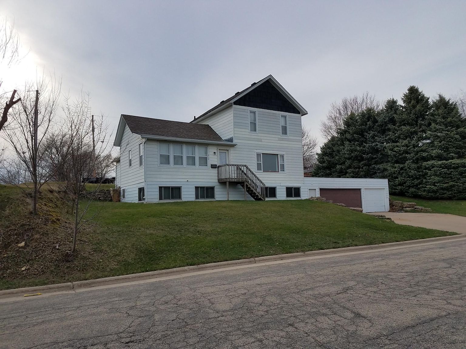 212 Arneson Rd, Barneveld, WI 53507 Zillow