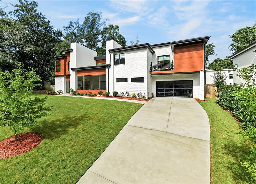 5 bed, 5.0 bath, 3316 sqft, $6,500 — Photo 1