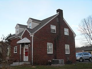 3rd image of 4620 Central Ave