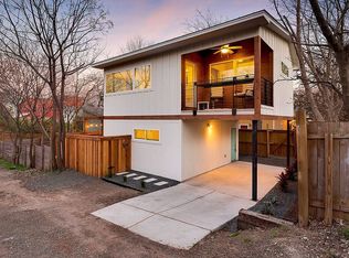 2206 E. 9th #B, Austin, TX 78702