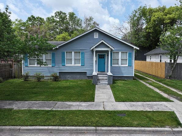 2011 Atlantic Ave