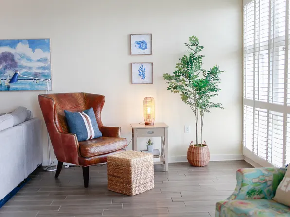 3700 Sandpiper Rd, Virginia Beach, VA