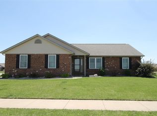 85 Crescent Vw, Highland, IL 62249